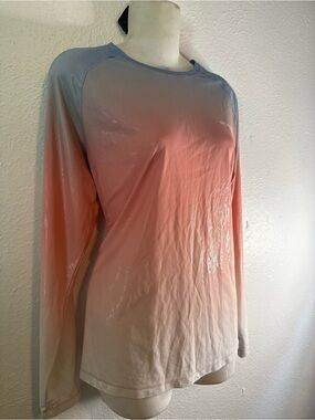 Columbia Women's Long Sleeve Ombre Pink to Blue Performance Top